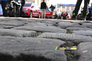 The cobble stones right from the start (726x)