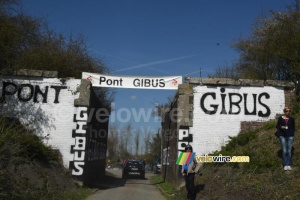 The 'Pont Gibus' (279x)