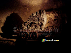[Wieliczka salt mine] Art work for the Hannover Expo in 2000 (463x)