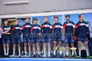 The IAM Cycling team (420x)