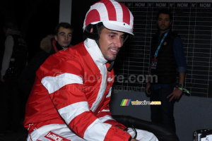 Julien Loubet at the start of the sulkies race (650x)