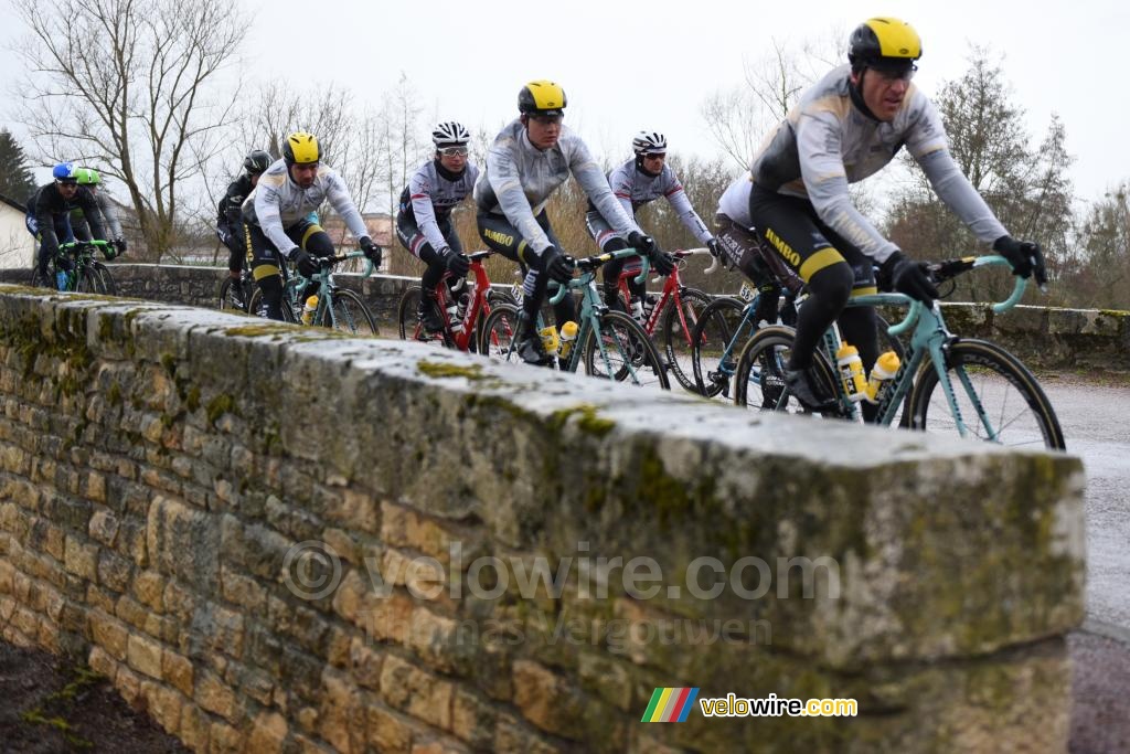 The Lotto NL Jumbo stayed together in the peloton