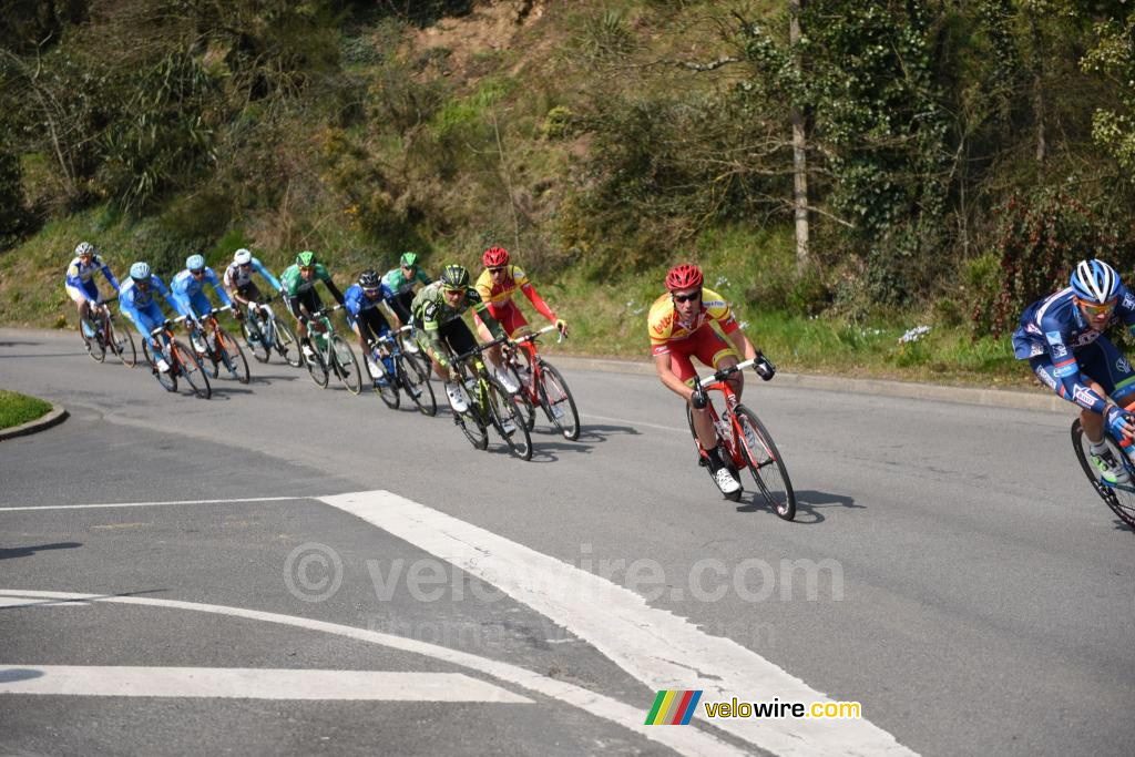 Het peloton in de achtervolging (3)