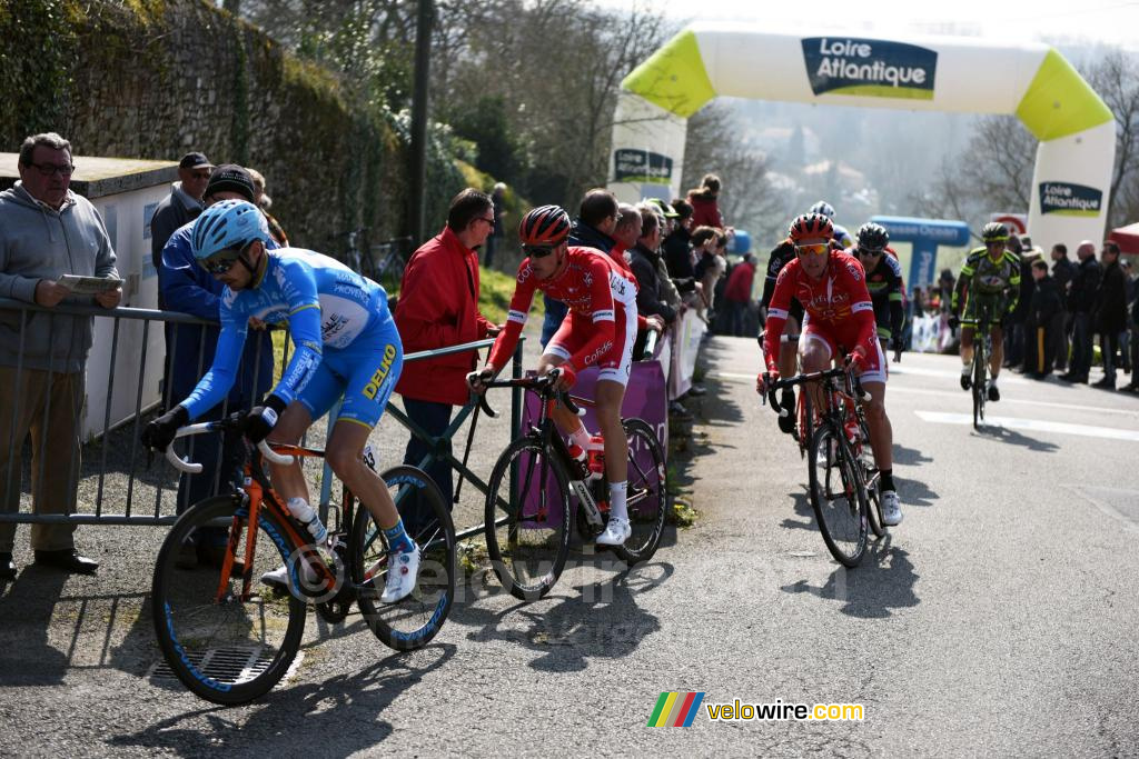 Christophe Laborie, Anthony Perez & Kenneth van Bilsen on the Saint-Fiacre climb