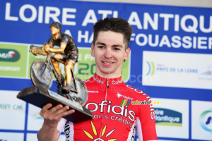 Anthony Turgis sur le podium (590x)