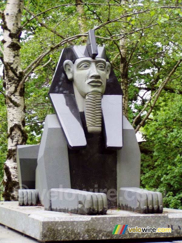 [Sidobre] A pharaon made of granite