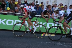 Tiesj Benoot (Lotto Soudal) & Daryl Impey (Mitchelton-Scott) (3) (689x)