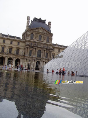 The Louvre (282x)
