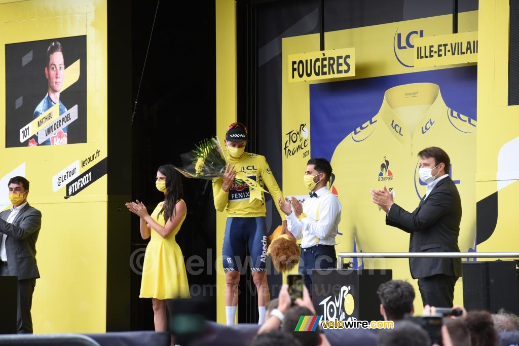 Mathieu van der Poel (Alpecin-Fenix), yellow jersey (2)