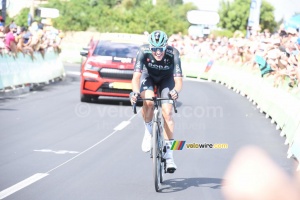 Nils Politt (Bora-Hansgrohe) remporte l'étape à Nîmes (145x)