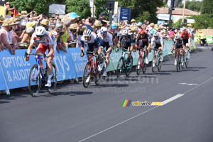 Le groupe Alaphilippe à Nîmes (165x)