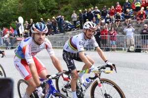 Pierre Latour (TotalEnergies) & Julian Alaphilippe (Deceuninck – Quick-Step) (190x)