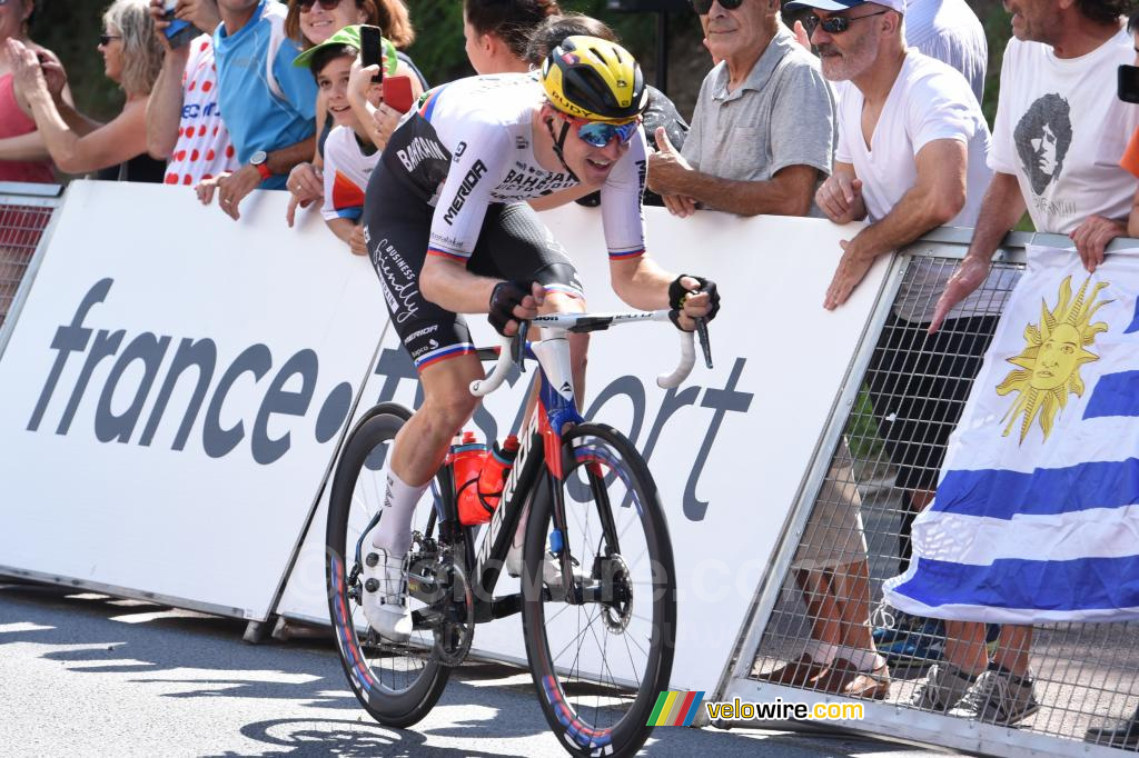 Matej Mohoric (Bahrain Victorious), winner in Libourne