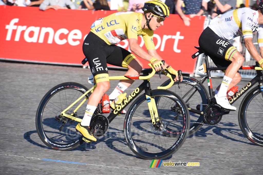 Tadej Pogacar (UAE Team Emirates), maillot jaune du Tour de France 2021 et vainqueur de cette dernière étape