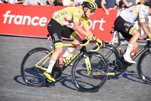 Tadej Pogacar (UAE Team Emirates), maillot jaune du Tour de France 2021 et vainqueur de cette dernière étape (1903x)