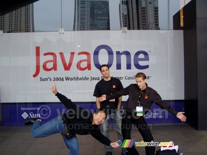 Anh, Fehmi & Thomas @ JavaOne 2004