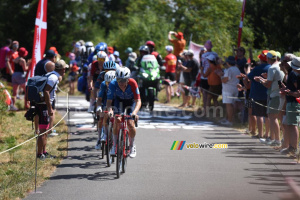 The chasers with Ewen Costiou and Clément Braz Afonso (Groupama-FDJ United, 9th stage) (41x)