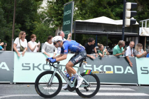 Tim Marsman (Alpecin-Premier Tech) au sprint à Saint-Pourçain-sur-Sioule sur l'étape 11 (67x)