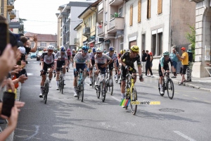 Le groupe Maillot Jaune à La Roche-sur-Foron (40x)