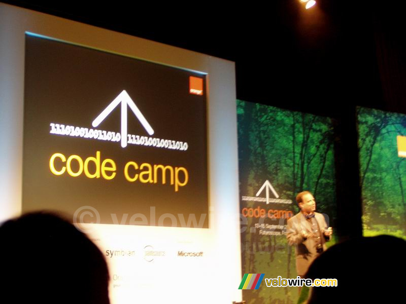 Steve Glagow (Director Orange Partner) tijdens de openingsspeech van Orange Code Camp