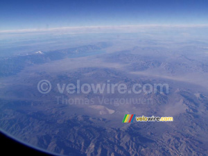 Des montagnes vues depuis l'avion vers San Francisco (531x)