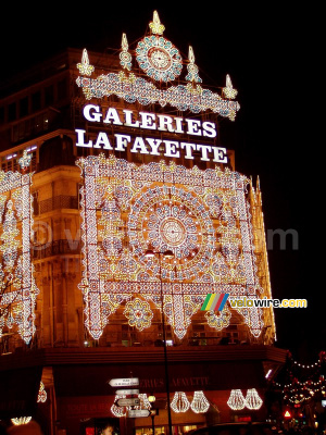 Les Galeries Lafayette à l'occasion de Noël (287x)