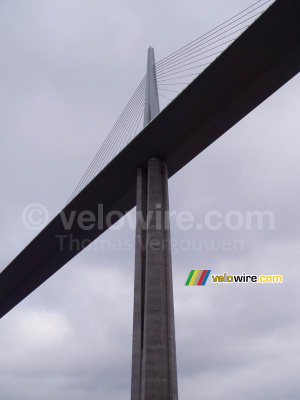 One of the pillars of the viaduct of Millau (369x)