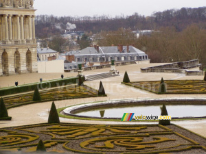 Vue sur le jardin du Château de Versailles (253x)