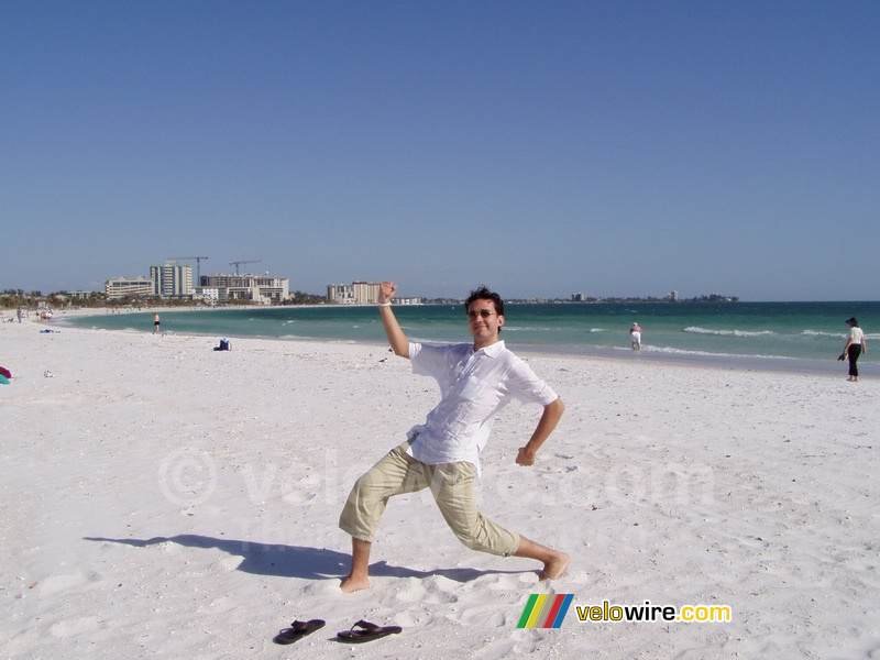 Romain op het strand van Sarasota