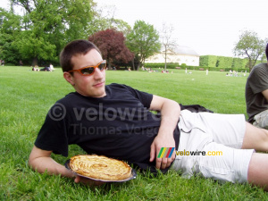 'Dédé de Boulogne' with the apple pie (415x)