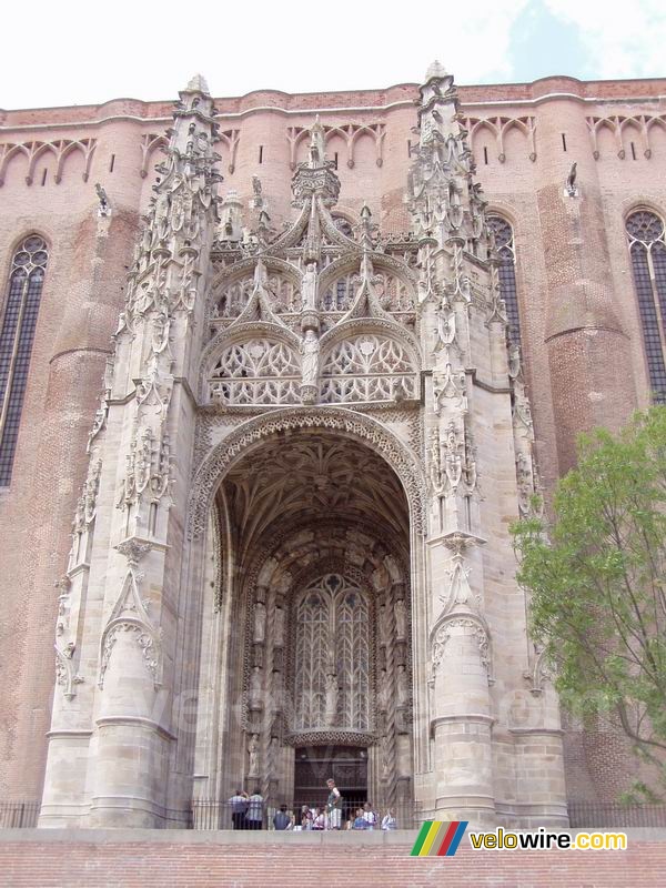 The entrance of the Basilique Sainte-Cécile