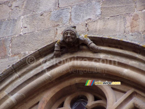 A man on the wall (408x)