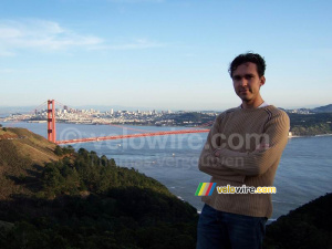 Romain devant le Golden Gate Bridge (306x)