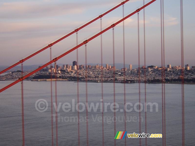 San Francisco gezien door de Golden Gate Bridge