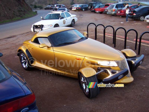 Voiture marrante (903x)