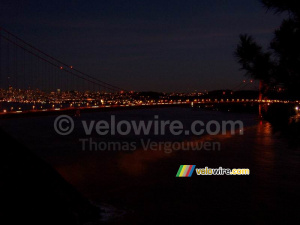 Le Golden Gate Bridge by night (290x)