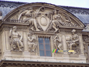 Le Louvre (4) (239x)