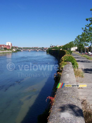 La Garonne (569x)