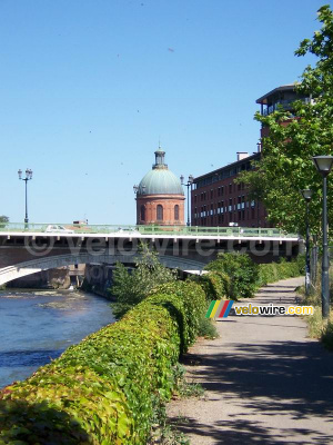 Le dôme de l'Hôpital de la Grave (1) (589x)