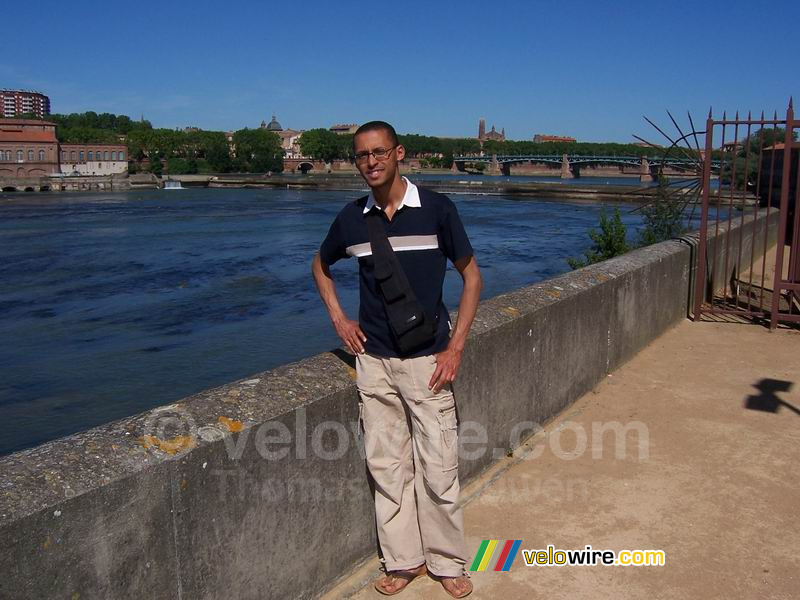 Rachid in front of the Garonne