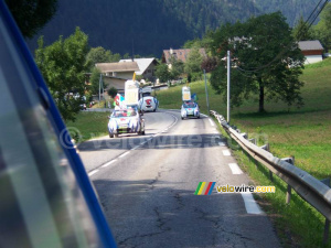 The cars are now behind us - [1 day in the La Vache Qui Rit 'caravane'] (885x)