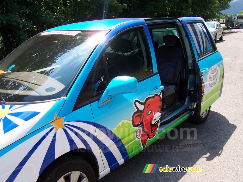 Notre voiture au soleil 2 - [1 jour dans la caravane de La Vache Qui Rit]