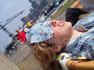 [The Netherlands - Rotterdam] Isabelle in the sun (280x)