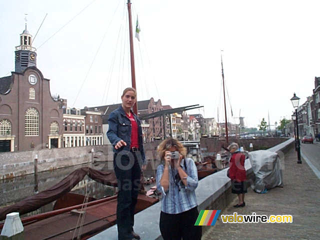 [The Netherlands - Rotterdam] Ellen and Isabelle in front of Delfshaven