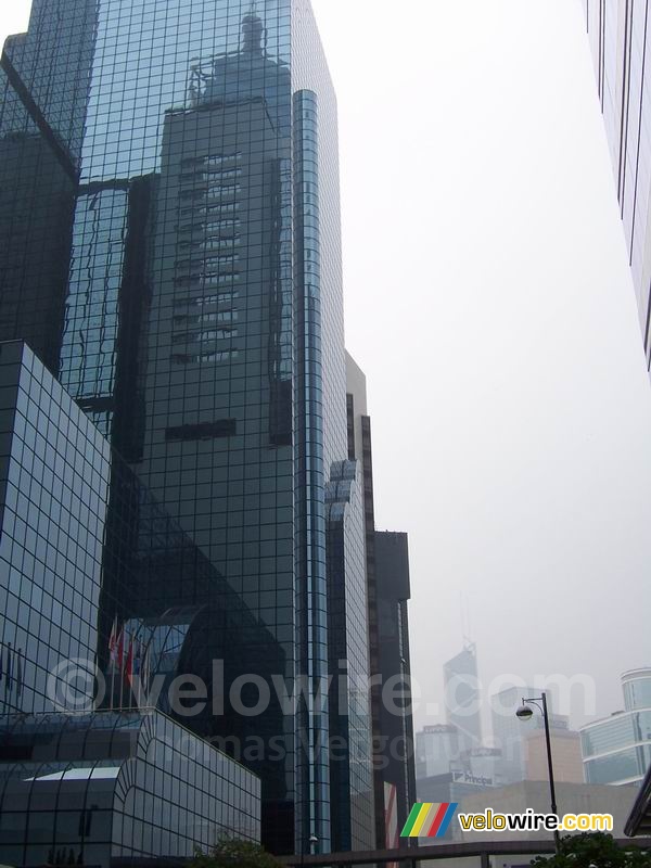 The mirror image of the Wan Chai Tower in the Shui On Centre