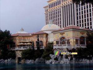 Shops on the outside of the Bellagio Hotel (220x)