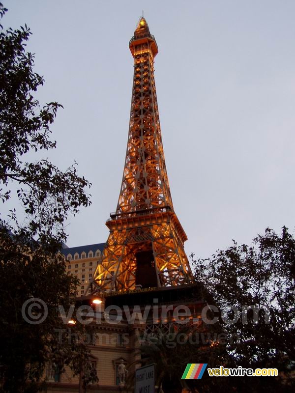 Replica Eiffel tower at the Paris Hotel