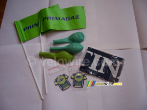Les goodies collectionnés au prologue de Paris-Nice (424x)