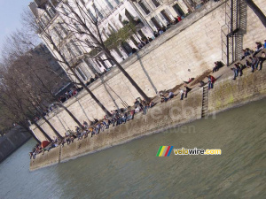 Une journée ensoleillé ... on en profite sur les bords de la Seine (125x)