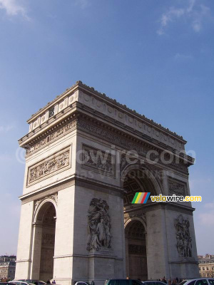 L'Arc de Triomphe (II) (465x)